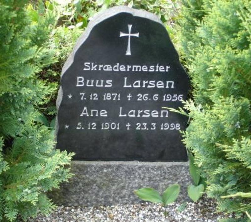Buus Larsen.jpg